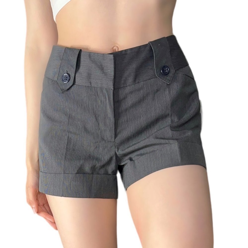 NWT Y2K Pinstripe Mid Rise Shorts Gray
